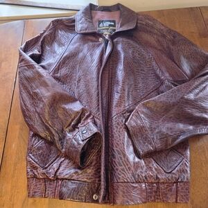 Vintage London Fog Winning Edge Red Tiger leopard print Leather Jacket Fits Medi